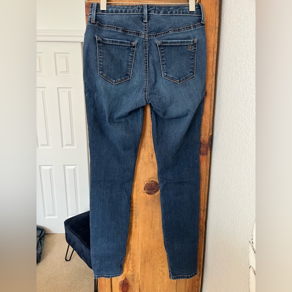 Jessica Simpson Kiss Me Super Skinny jeans - Picture 4 of 6